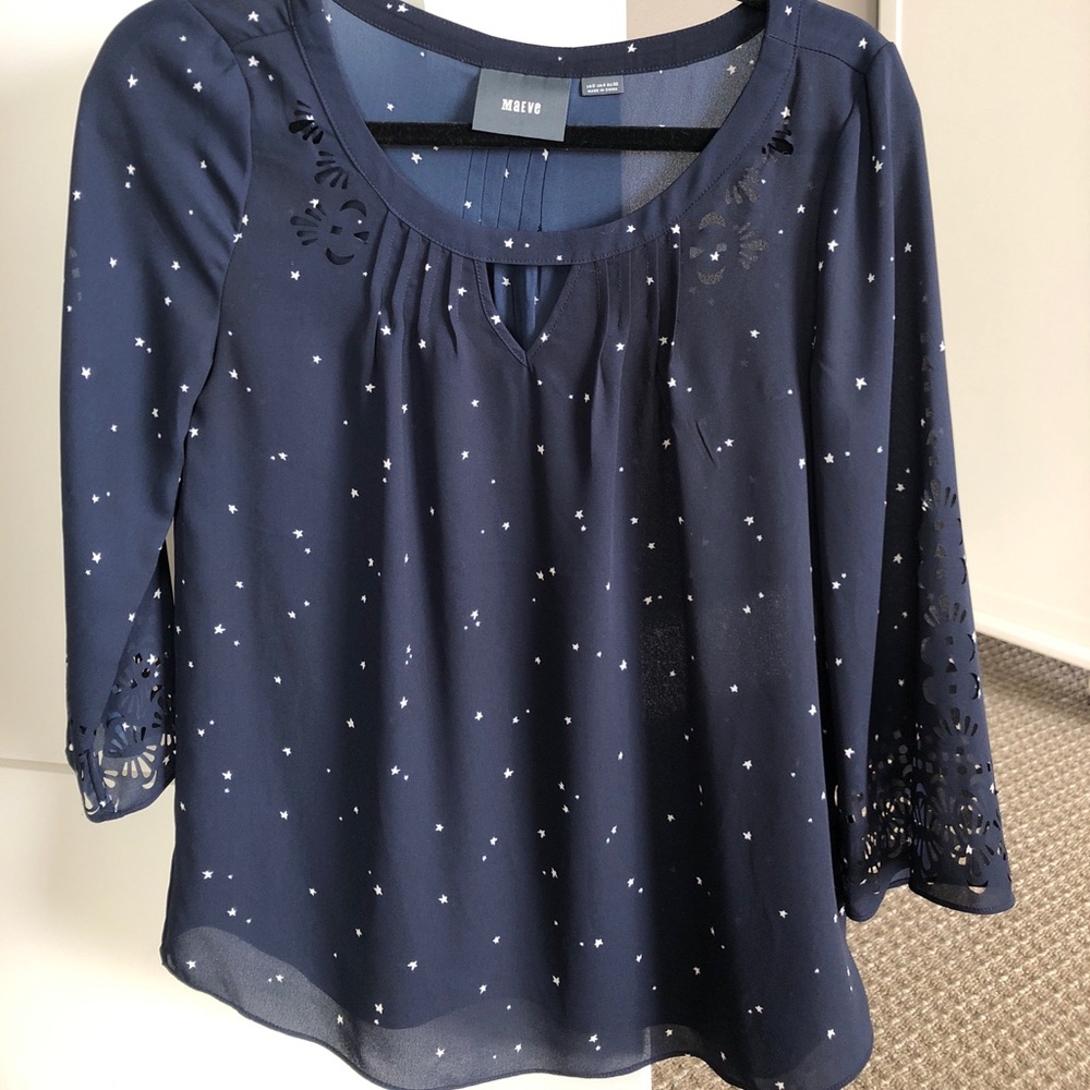 Navy blue blouse with white stars